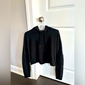 Victorias Secret sport cropped hoodie